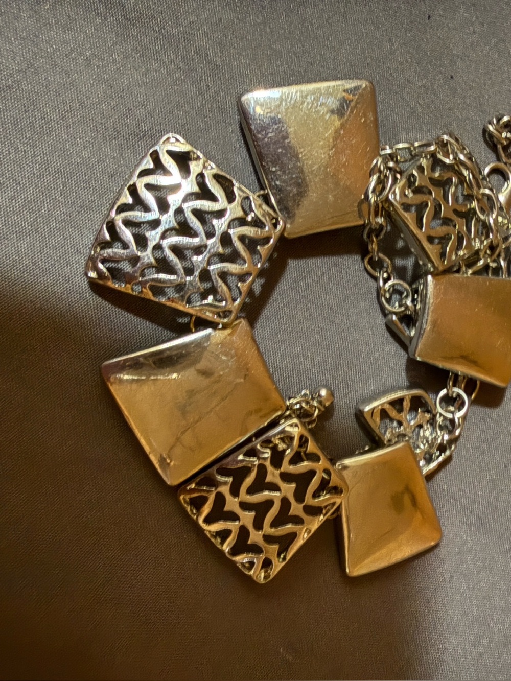 Classic silver-Tone Square Link Bracelet - Elegant WomenJewelry